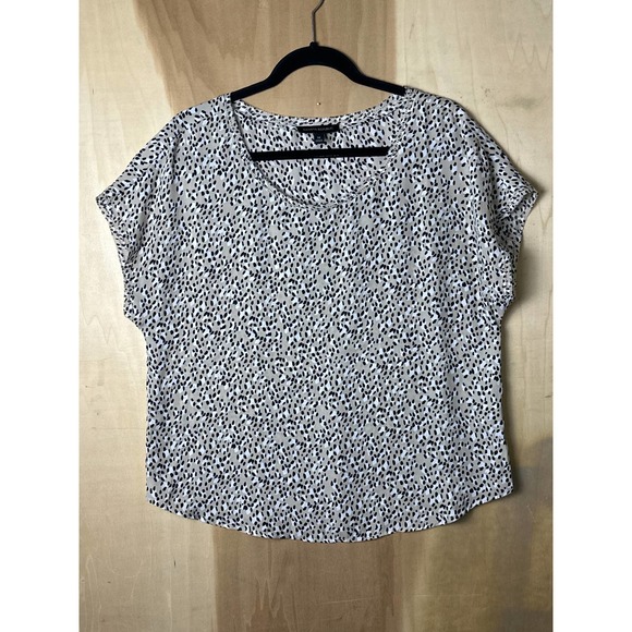 Banana Republic Tops - Banana Republic Top‎ Women's Medium